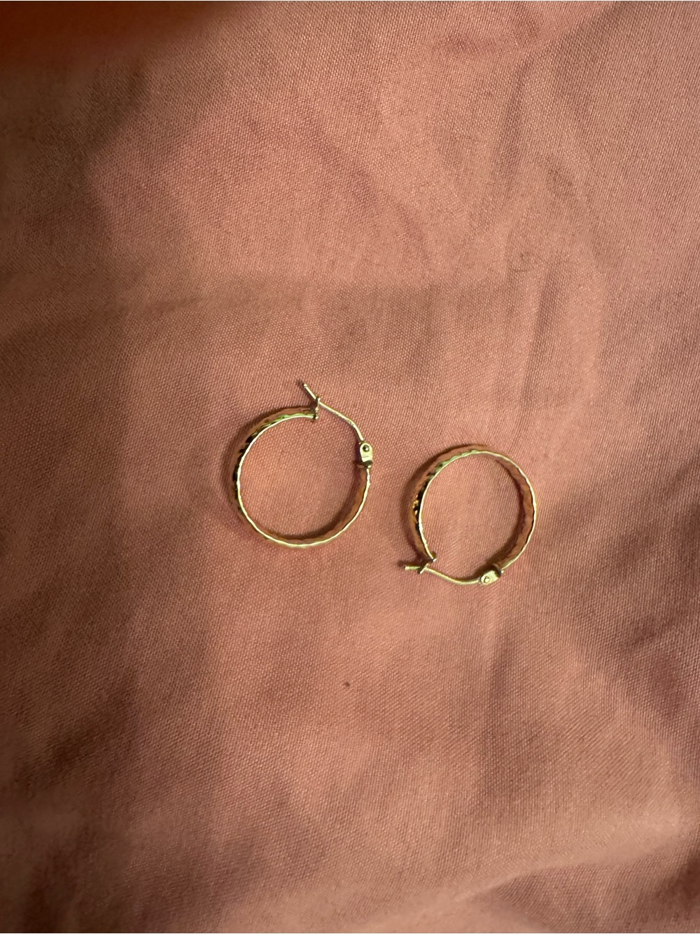 Bony Levy Hammered 14k gold Hoops